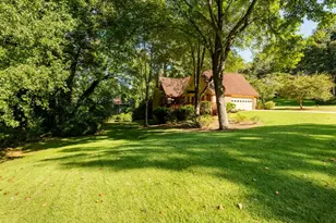 1126 Timothy Terrace, Tucker, GA 30084 - Photo 4