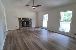 2681 Tybee Dr, Buford, GA 30519 - Photo 6
