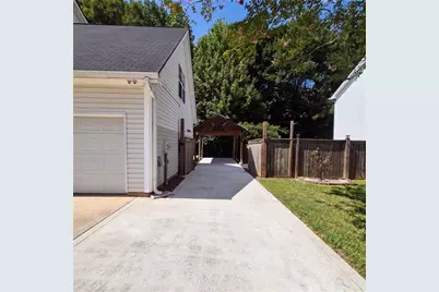 709 Sunny Field Lane, Lawrenceville, GA 30043 - Photo 26