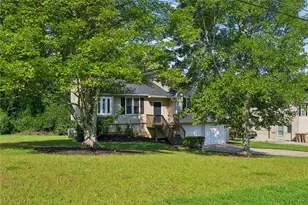 1015 Malibu Dr, Marietta, GA 30066 - Photo 2