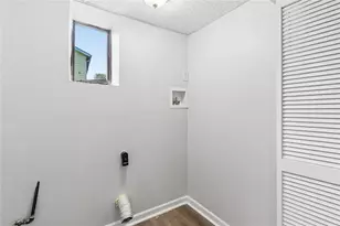 1015 Malibu Dr, Marietta, GA 30066 - Photo 20