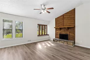1015 Malibu Dr, Marietta, GA 30066 - Photo 6