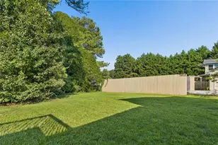 1015 Malibu Dr, Marietta, GA 30066 - Photo 24
