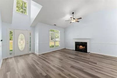 61 Hawthorne Drive, Jefferson, GA 30549 - Photo 8