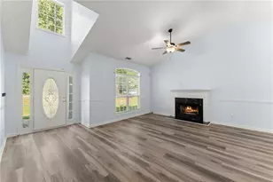 61 Hawthorne Dr, Jefferson, GA 30549 - Photo 8