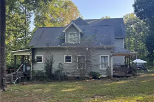 117 Cool Springs Ln, Dahlonega, GA 30533 - Photo 6