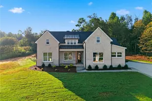 1831 Bermuda Ave, Demorest, GA 30535 - Photo 1