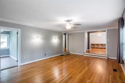 2743 Kimmeridge Drive, East Point, GA 30344 - Photo 8