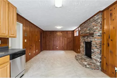 800 Glenairy Drive, Atlanta, GA 30328 - Photo 22