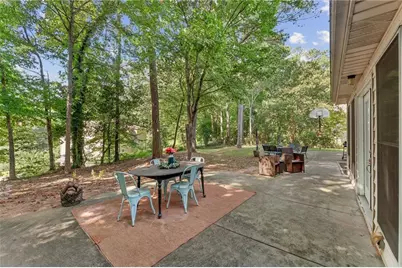 4961 Thornwood Trace NW, Acworth, GA 30102 - Photo 10