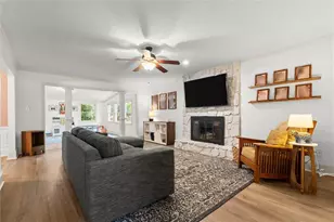 905 Laurel Mill Dr, Roswell, GA 30076 - Photo 4
