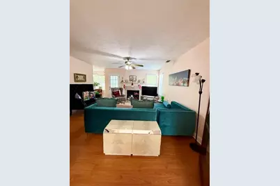 5280 Harbins Point Lane NW, Lilburn, GA 30047 - Photo 10