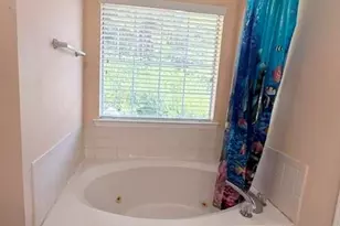5280 Harbins Point Ln NW, Lilburn, GA 30047 - Photo 30