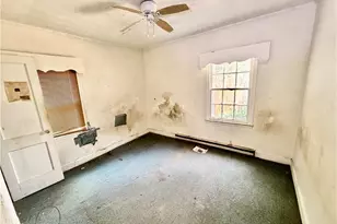 2661 Baker Ridge Dr NW, Atlanta, GA 30318 - Photo 10