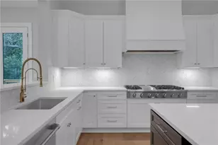 1886 Timothy Dr NE, Atlanta, GA 30329 - Photo 36