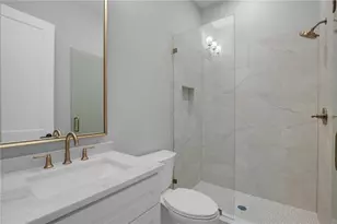 1886 Timothy Dr NE, Atlanta, GA 30329 - Photo 50