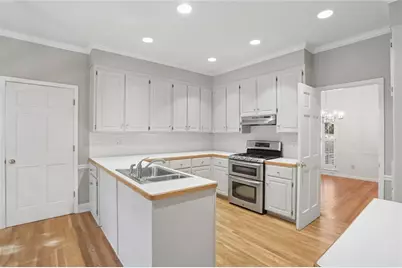 1090 Applecross Drive, Roswell, GA 30075 - Photo 16