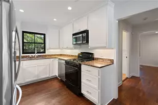 1567 Steele Dr NW, Atlanta, GA 30309 - Photo 12