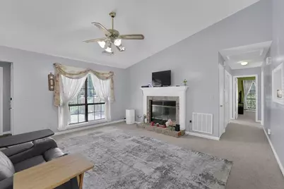 1238 Shannon Way SW, Marietta, GA 30008 - Photo 4