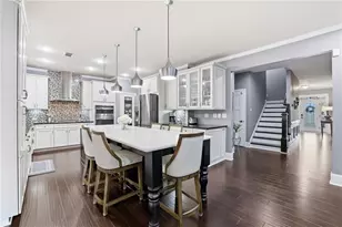 2740 Augeron Ct, Alpharetta, GA 30004 - Photo 6