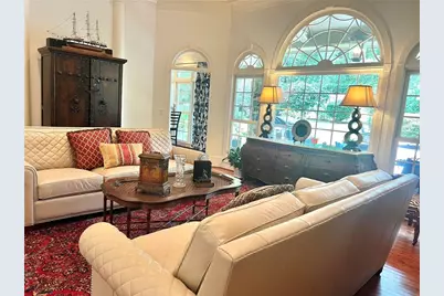 125 Claridge Drive, Atlanta, GA 30342 - Photo 6
