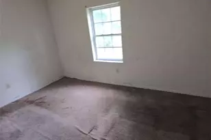 64 Henry St, Camilla, GA 31730 - Photo 6