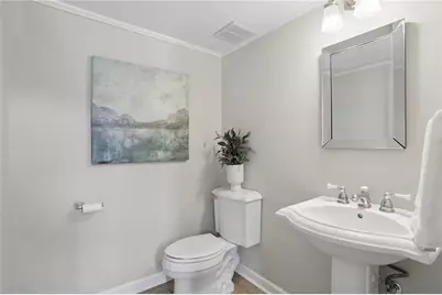 11 Scotland Place NW, Atlanta, GA 30318 - Photo 12