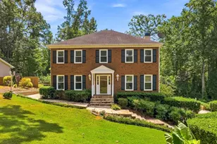 4585 Hunting Hound Ln, Marietta, GA 30062 - Photo 2