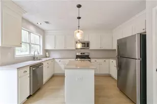 3431 Chastain Glen Ln NE, Marietta, GA 30066 - Photo 8
