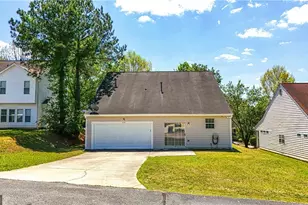 608 Brookwater Dr, Stockbridge, GA 30281 - Photo 4