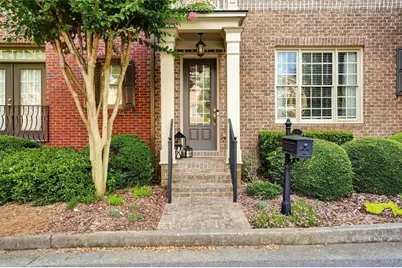 10755 Arlington Point, Johns Creek, GA 30022 - Photo 2