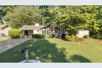 447 Summerville Drive NW, Lawrenceville, GA 30046 - Photo 1