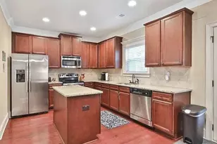 118 Village Pl, Newnan, GA 30265 - Photo 4