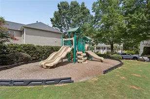 2241 Harry Brooks Dr N W, Atlanta, GA 30318 - Photo 54
