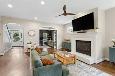 2241 Harry Brooks Drive NW, Atlanta, GA 30318 - Photo 20