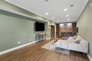 2241 Harry Brooks Dr N W, Atlanta, GA 30318 - Photo 42