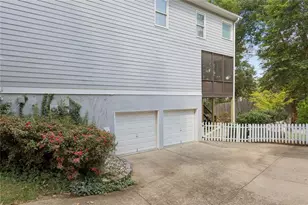 2241 Harry Brooks Dr N W, Atlanta, GA 30318 - Photo 50