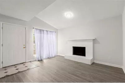 573 Picketts Bend Court, Marietta, GA 30008 - Photo 2