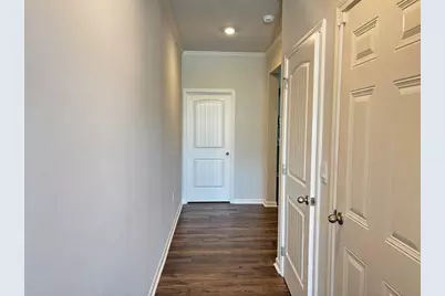 3240 Greyton Drive, Buford, GA 30519 - Photo 2