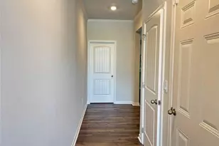 3240 Greyton Dr, Buford, GA 30519 - Photo 2