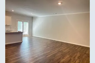 3240 Greyton Drive, Buford, GA 30519 - Photo 4