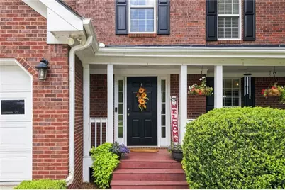5821 Silverthorn Drive, Flowery Branch, GA 30542 - Photo 4