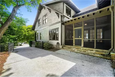 3406 Keswick Court, Chamblee, GA 30341 - Photo 4