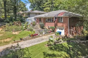 511 Collier Ridge Dr NW, Atlanta, GA 30318 - Photo 1