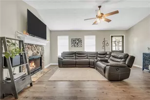 41 Giles Dr, McDonough, GA 30252 - Photo 8