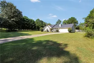41 Giles Dr, McDonough, GA 30252 - Photo 2