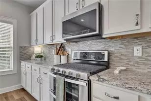 204 Meadows Ct, Woodstock, GA 30189 - Photo 10