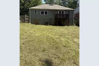 436 W Lake Avenue NW, Atlanta, GA 30318 - Photo 10