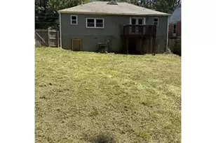 436 W Lake Ave NW, Atlanta, GA 30318 - Photo 10