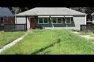 436 W Lake Ave NW, Atlanta, GA 30318 - Photo 1